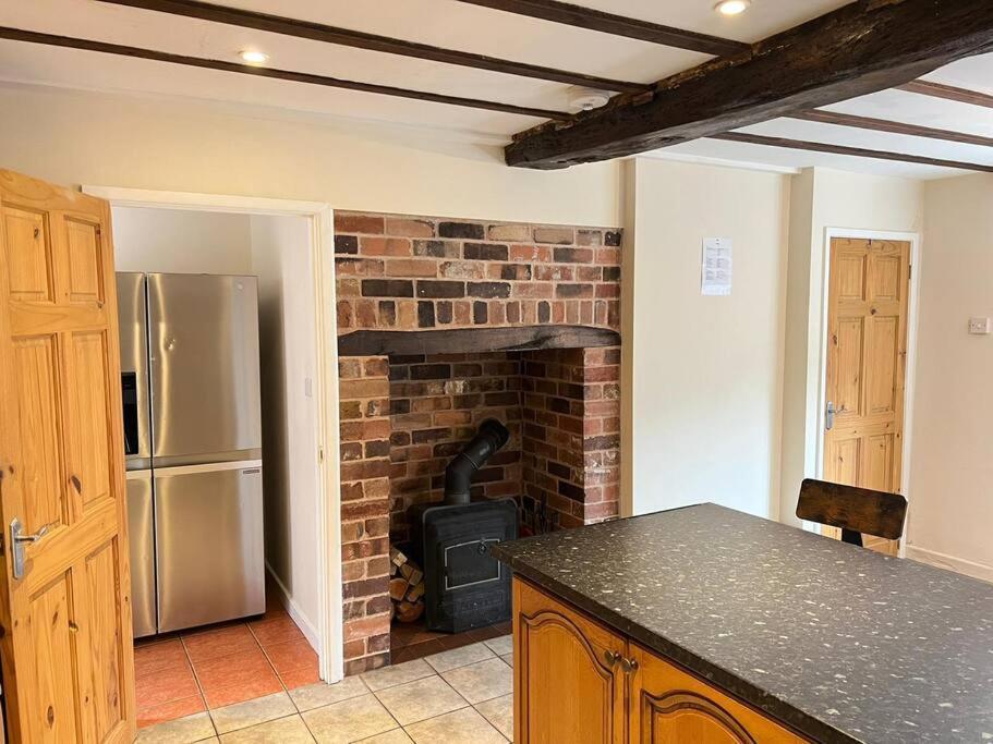 Llanbister Upper Caerfaelog Farmhouse מראה חיצוני תמונה